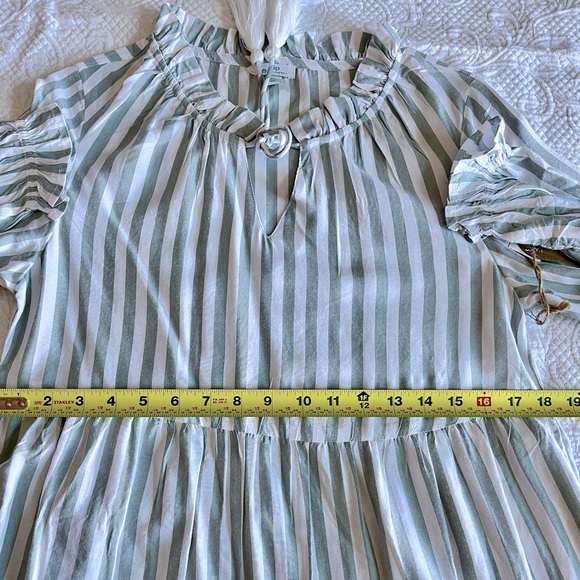 Lightweight coastal dress - Picture 7 of 9